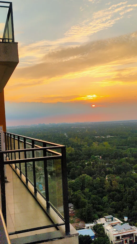 Risland Sky Mansion highlights
